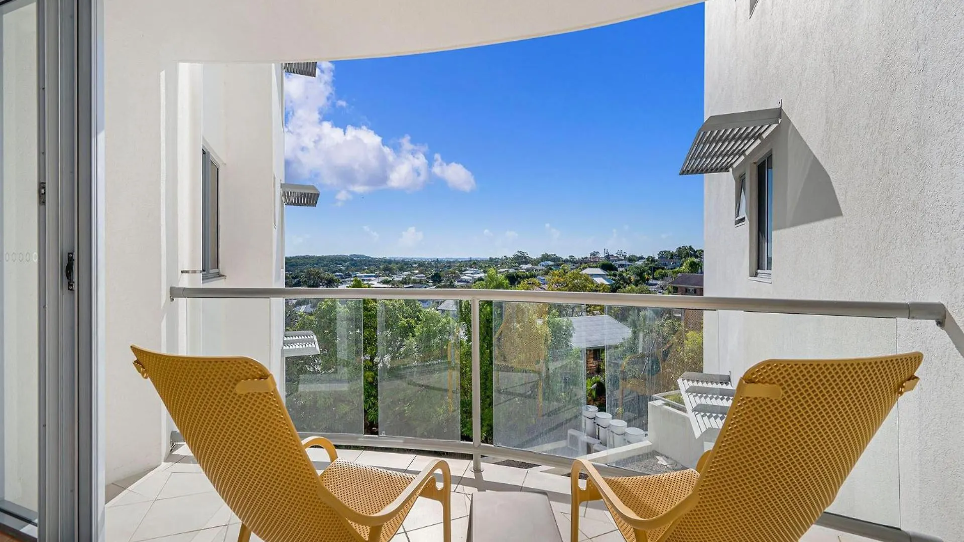 Pinnacles Unit 23 Caloundra Qld アパート